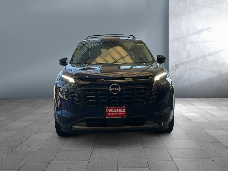 2026 Nissan Pathfinder — side profile view